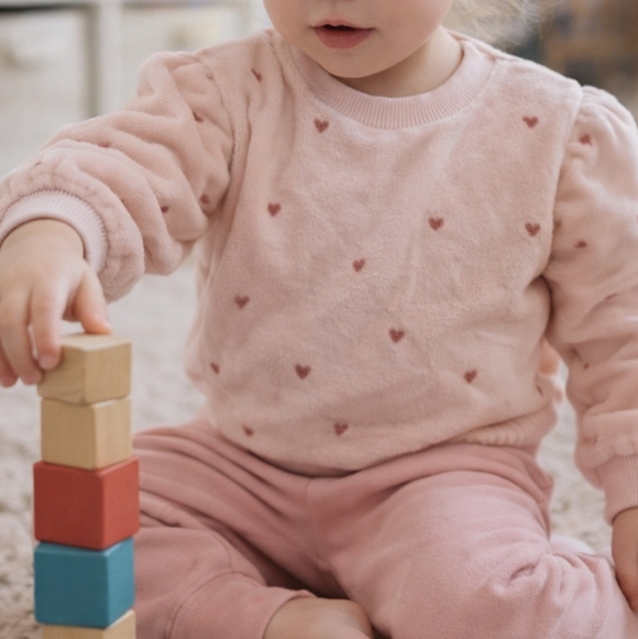 Cat & Jack Other - Pink Heart Terry Pullover 2T Puff Sleeve Cozy Valentine Toddler Sweater Sweatshi